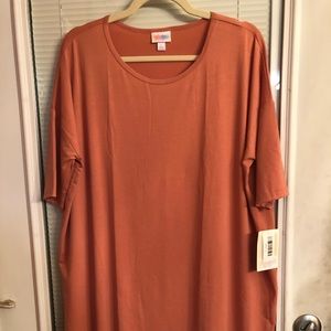 LuLaRoe Irma Top